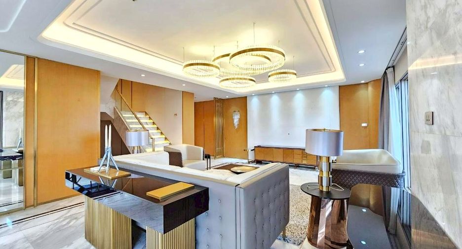 For rent and for sale 3 bedrooms condo in Khlong Toei, Bangkok
