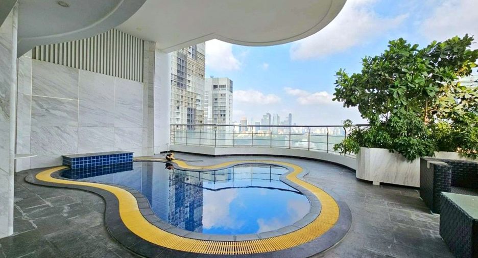 For rent and for sale 3 bedrooms condo in Khlong Toei, Bangkok