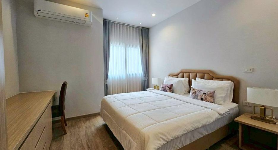 Apartment zur Miete mit 3 Zimmer in Khlong Toei, Bangkok