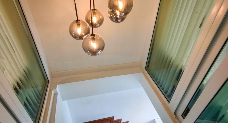 For sale 2 bedrooms condo in Jomtien, Pattaya
