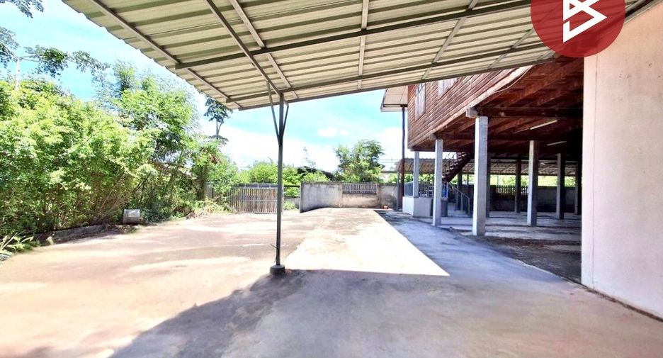 Haus zum Kauf mit 2 Zimmer in Thong Saen Khan, Uttaradit