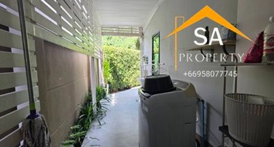 For rent 4 bedrooms villa in East Pattaya, Pattaya