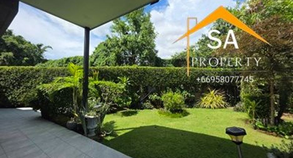 For rent 4 bedrooms villa in East Pattaya, Pattaya