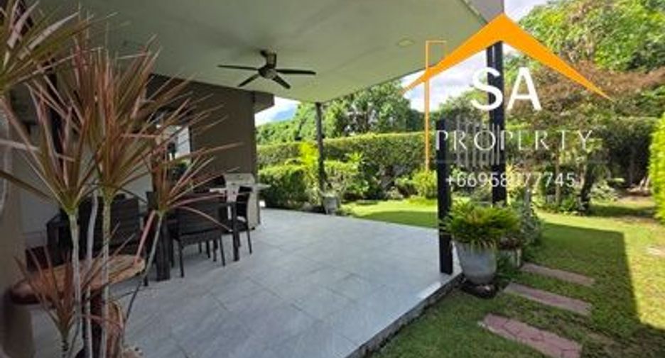 For rent 4 bedrooms villa in East Pattaya, Pattaya