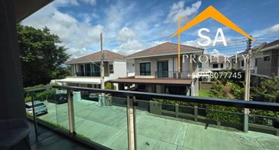 For rent 4 bedrooms villa in East Pattaya, Pattaya