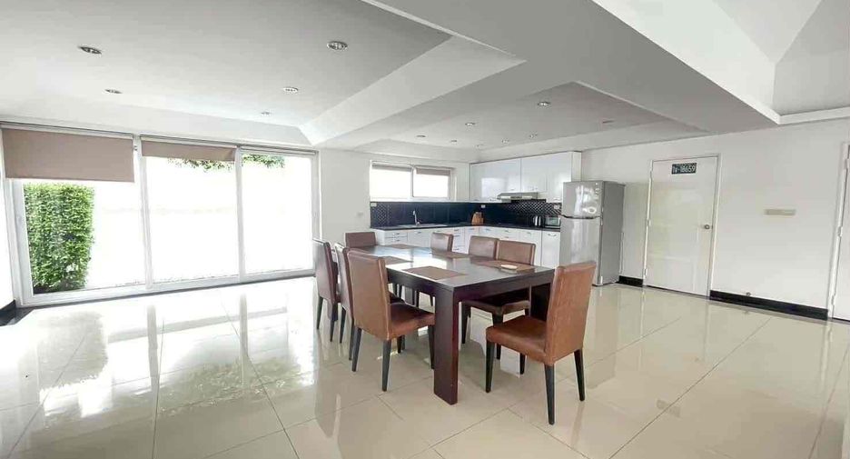 Villa en alquiler de 4 habitaciones en East Pattaya, Pattaya