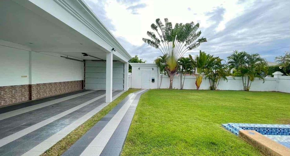 Villa en alquiler de 4 habitaciones en East Pattaya, Pattaya