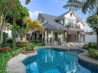 For sale 5 bedrooms villa in Bang Lamung, Chonburi