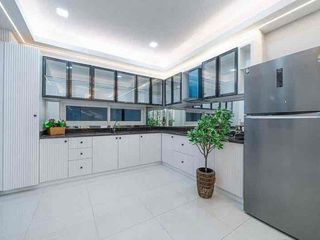 For sale 5 bedrooms villa in Bang Lamung, Chonburi