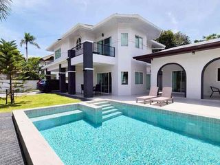 ให้เช่า 4 ห้องนอน วิลล่า ใน บางละมุง, ชลบุรี