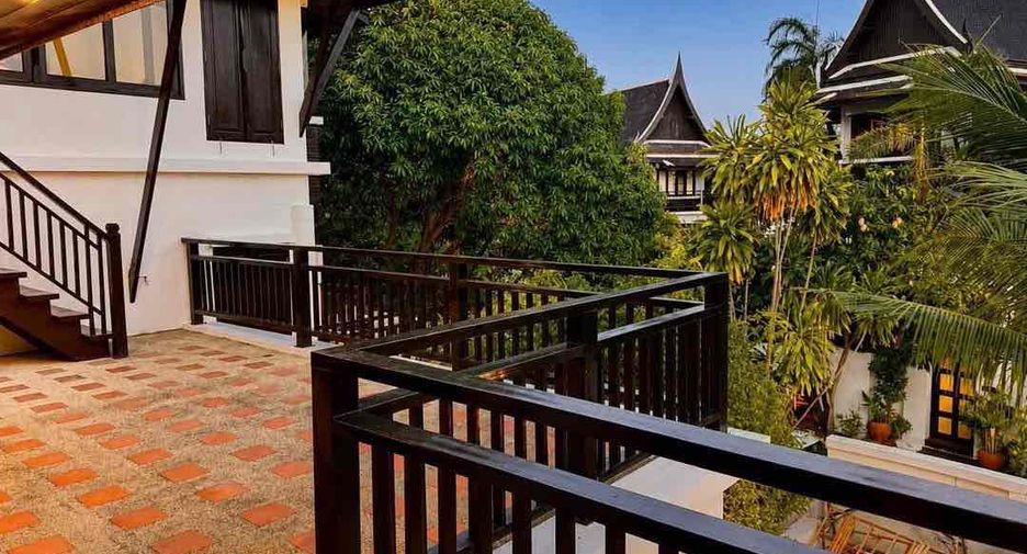 For rent 4 ベッドルーム villa in Jomtien, Pattaya