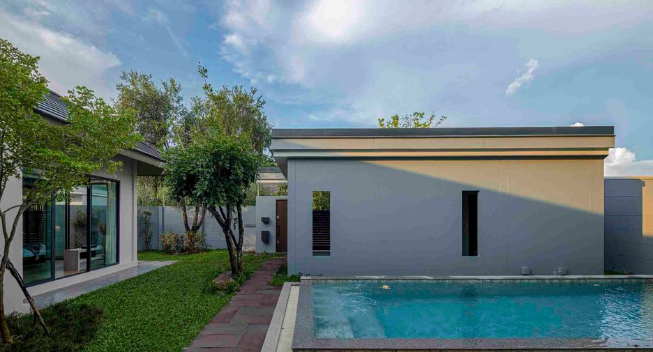 For rent 3 bedrooms villa in Huay Yai, Pattaya