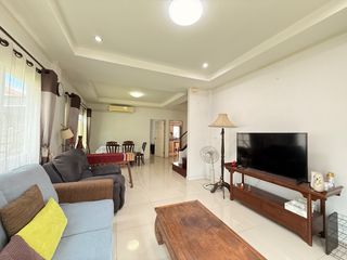 For rent 4 bedrooms house in Mueang Chiang Mai, Chiang Mai