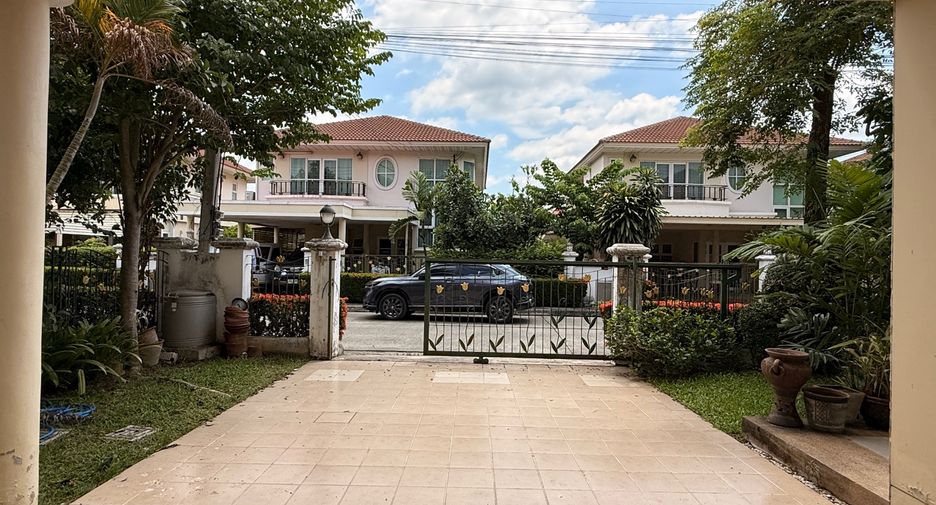 For rent 4 bedrooms house in Mueang Chiang Mai, Chiang Mai