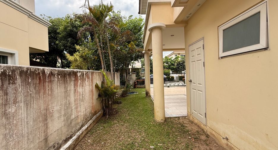 For rent 4 bedrooms house in Mueang Chiang Mai, Chiang Mai
