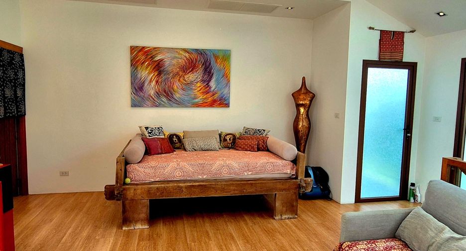 For sale 5 bedrooms house in San Sai, Chiang Mai