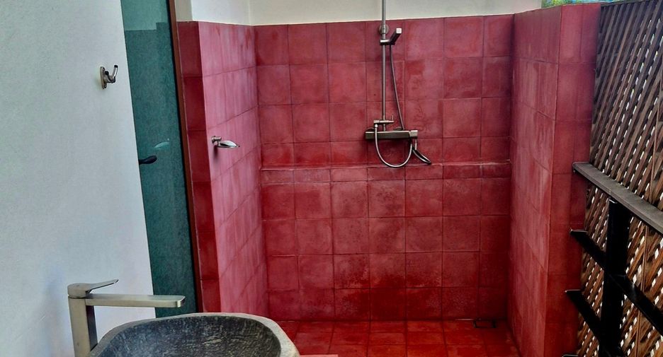 For sale 5 bedrooms house in San Sai, Chiang Mai