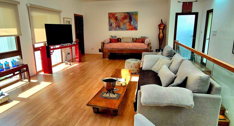 For sale 5 bedrooms house in San Sai, Chiang Mai