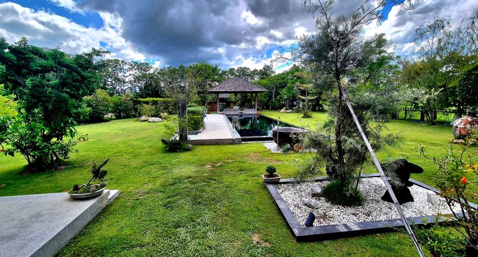 For sale 5 bedrooms house in San Sai, Chiang Mai