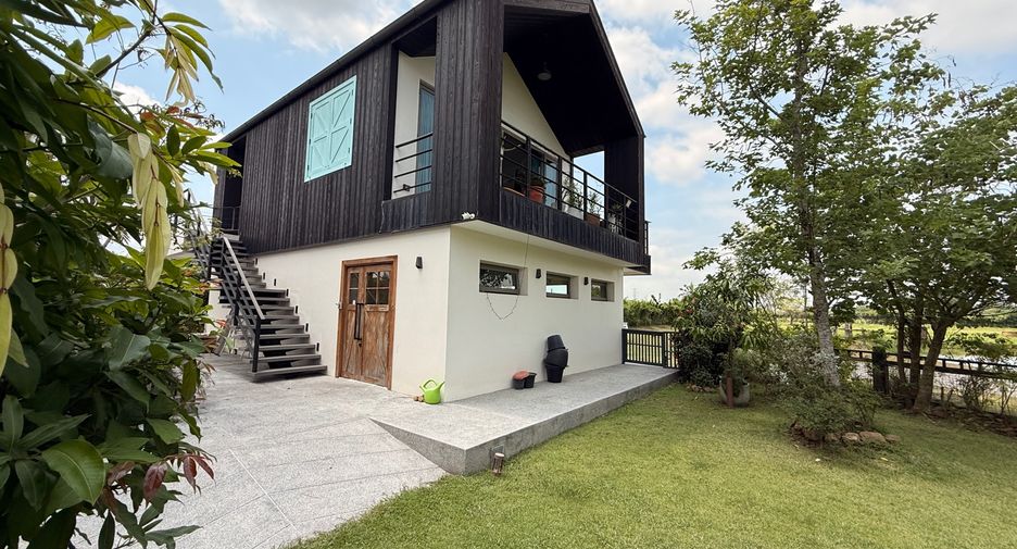 For sale 5 bedrooms house in San Sai, Chiang Mai