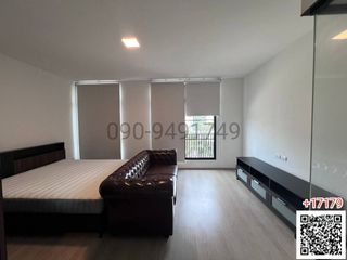 Casa adosada en alquiler de 2 habitaciones en Bang Phli, Samut Prakan
