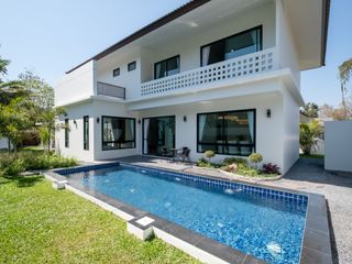 À louer et à vendre 4 chambres maison à Mueang Chiang Mai, Chiang Mai