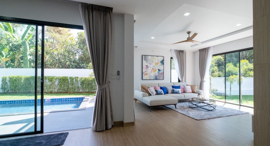 Haus zur Miete und zum Kauf mit 4 Zimmer in Mueang Chiang Mai, Chiang Mai