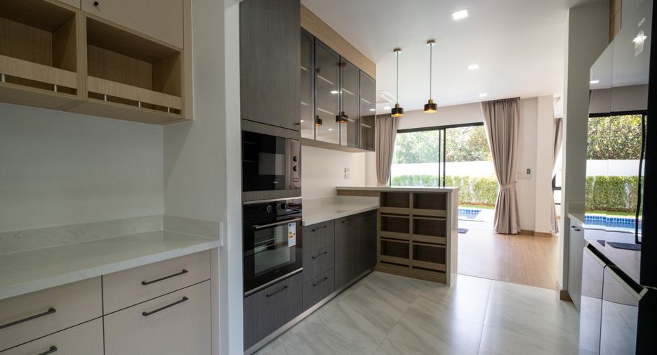Haus zur Miete und zum Kauf mit 4 Zimmer in Mueang Chiang Mai, Chiang Mai