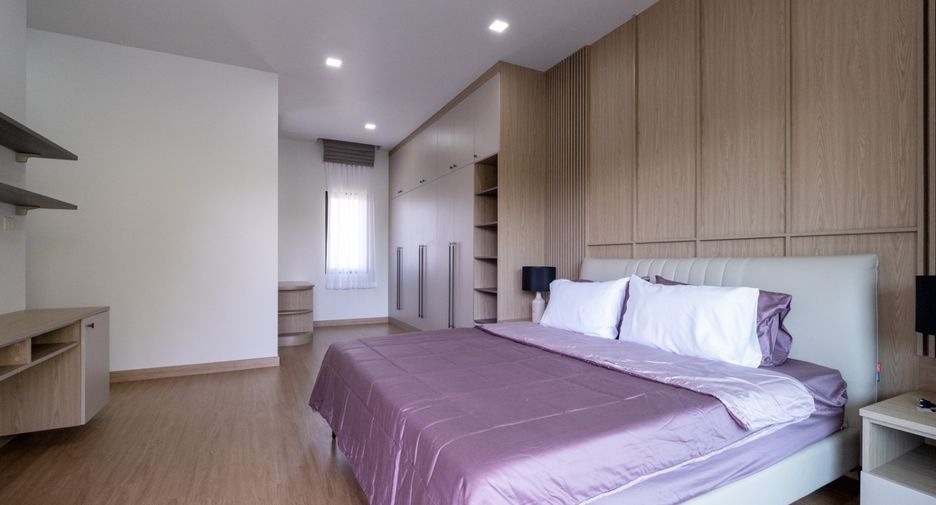 Haus zur Miete und zum Kauf mit 4 Zimmer in Mueang Chiang Mai, Chiang Mai
