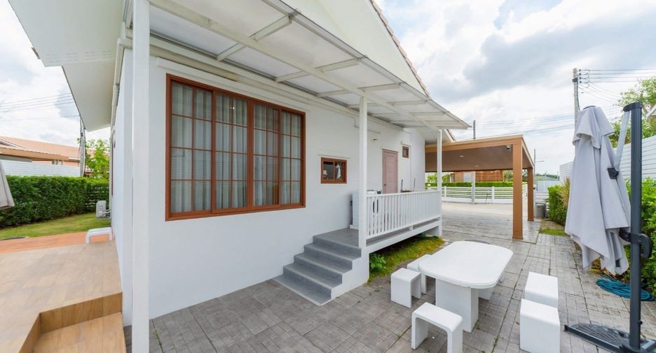 For rent 3 bedrooms house in Doi Saket, Chiang Mai
