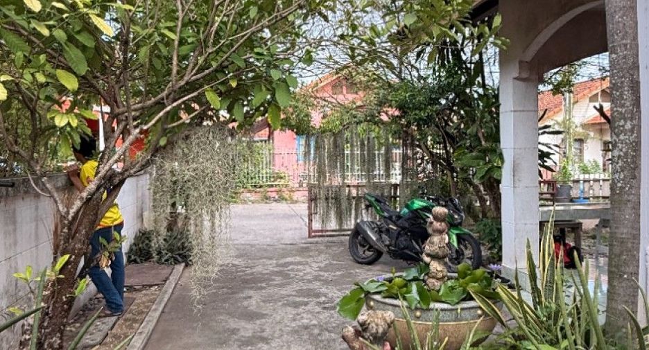 For sale 2 bedrooms house in Si Racha, Chonburi