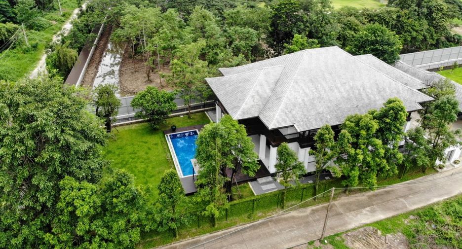 For rent and for sale 3 bedrooms house in Saraphi, Chiang Mai