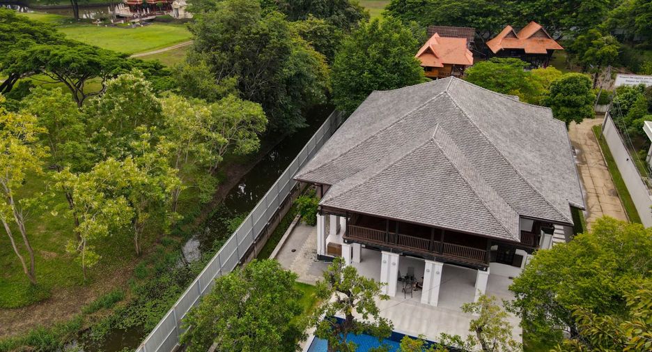 For rent and for sale 3 bedrooms house in Saraphi, Chiang Mai