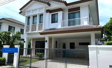 Casa en venta de 3 habitaciones en Sai Mai, Bangkok