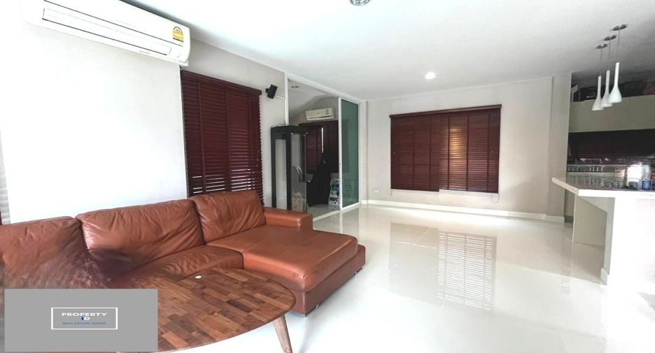 Haus zum Kauf mit 3 Zimmer in Sai Mai, Bangkok