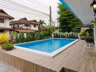 Haus zur Miete und zum Kauf mit 5 Zimmer in Mueang Chiang Mai, Chiang Mai