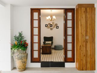 Haus zur Miete und zum Kauf mit 5 Zimmer in Mueang Chiang Mai, Chiang Mai