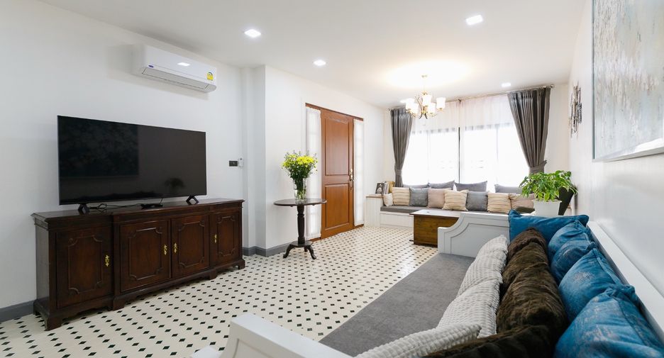 For rent and for sale 5 bedrooms house in Mueang Chiang Mai, Chiang Mai