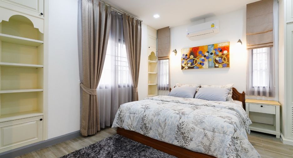 For rent and for sale 5 bedrooms house in Mueang Chiang Mai, Chiang Mai