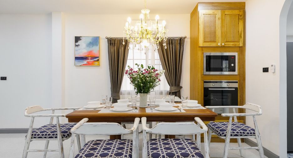 For rent and for sale 5 bedrooms house in Mueang Chiang Mai, Chiang Mai