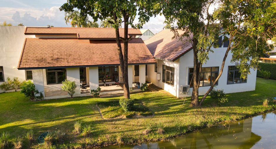 For rent 3 bedrooms house in Mae Rim, Chiang Mai