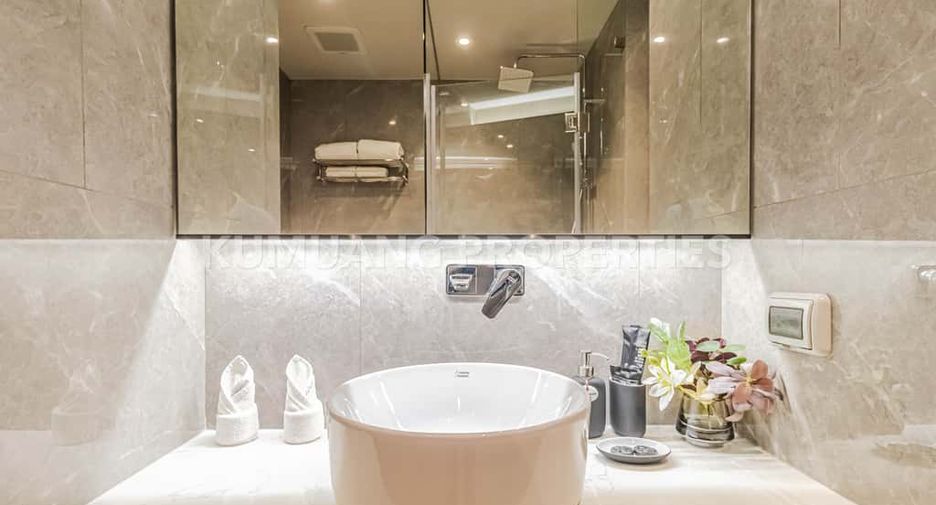 For rent 3 bedrooms condo in Mueang Chiang Mai, Chiang Mai