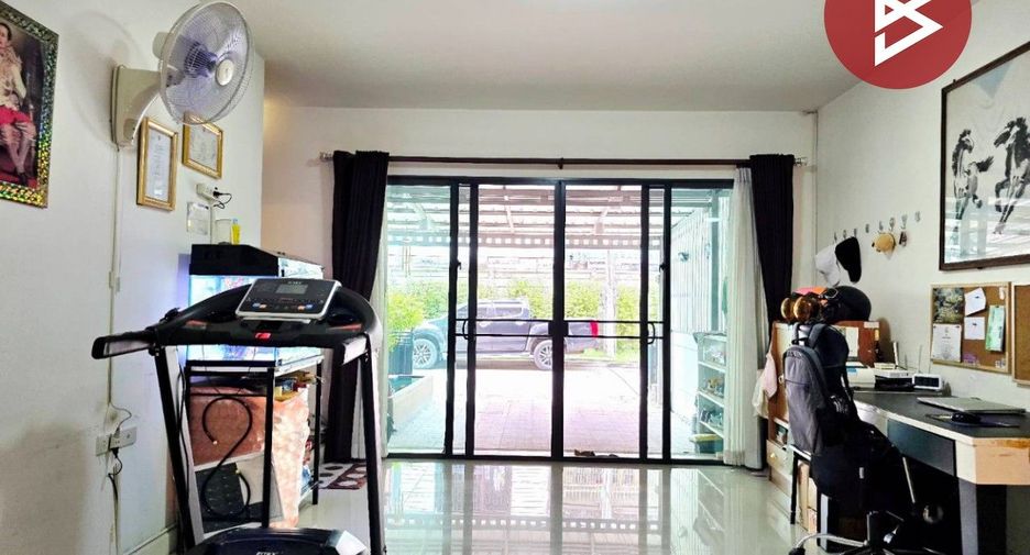 For sale 3 bedrooms townhouse in Chom Thong, Bangkok