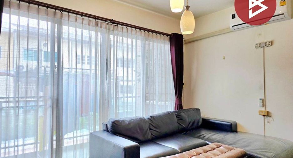 For sale 3 bedrooms townhouse in Chom Thong, Bangkok