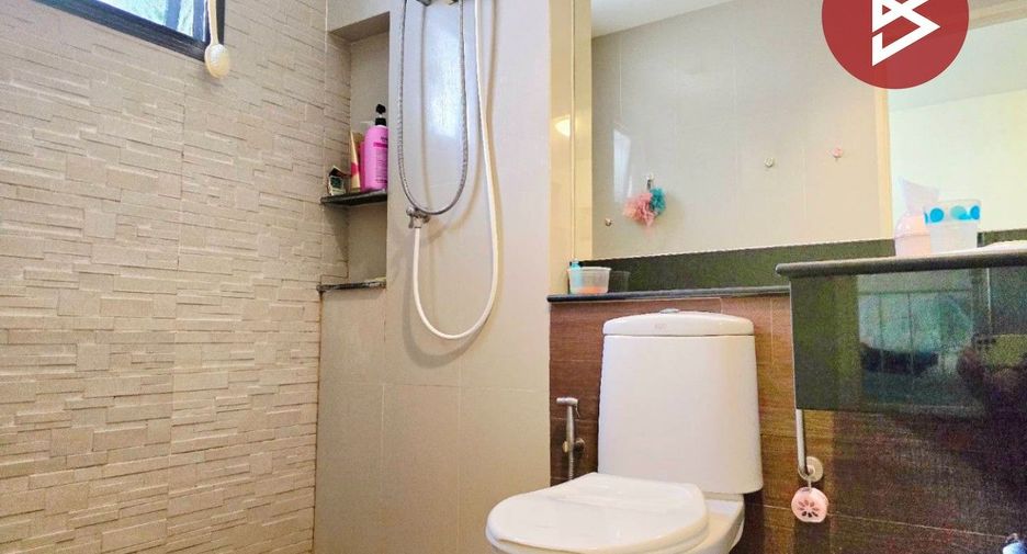 For sale 3 bedrooms townhouse in Chom Thong, Bangkok