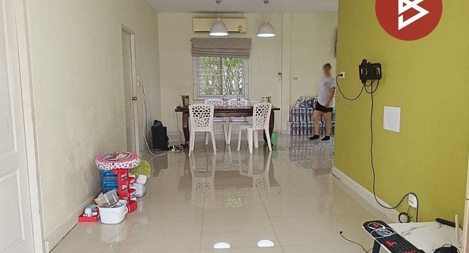 À vendre 3 chambres maison à Mueang Chachoengsao, Chachoengsao