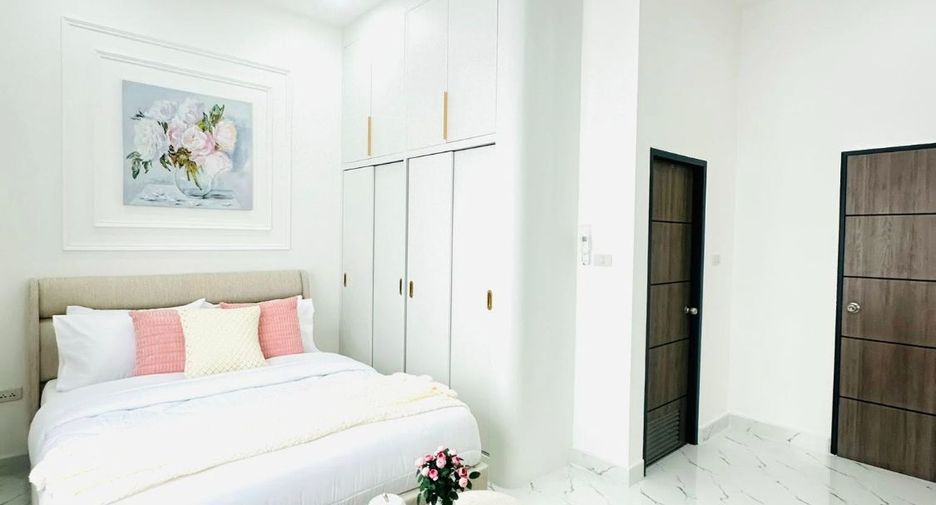 For sale 3 bedrooms villa in East Pattaya, Pattaya