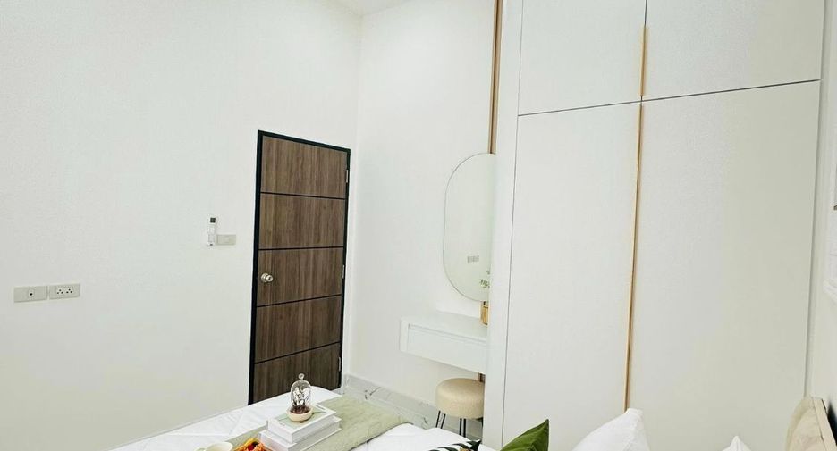 For sale 3 bedrooms villa in East Pattaya, Pattaya