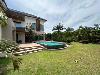 À louer 5 chambres villa à Bang Lamung, Chonburi