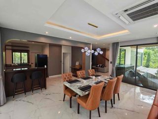 À louer 5 chambres villa à Bang Lamung, Chonburi